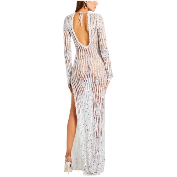 CHERRI SEQUIN CROCHET DRESS
Retrofête, $795 MSRP, NWT
$479 $795 Size: M/L - Picture 4 of 9